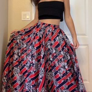 Maxi skirt